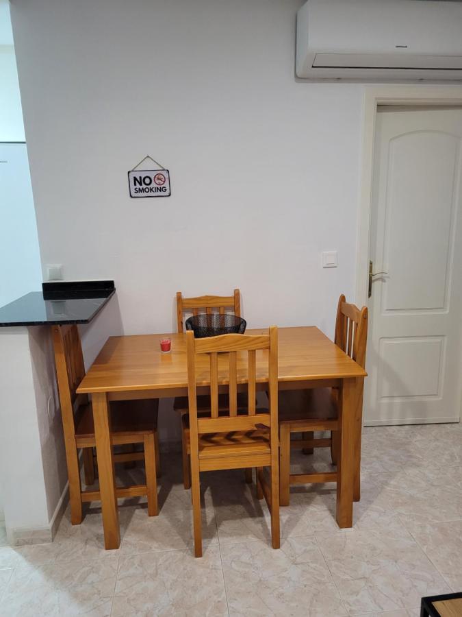 Apartamento Bajo Con Terraza Y Piscina Torrevieja Eksteriør bilde