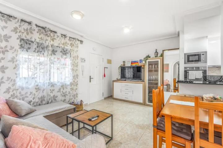 Apartamento Bajo Con Terraza Y Piscina Torrevieja Eksteriør bilde